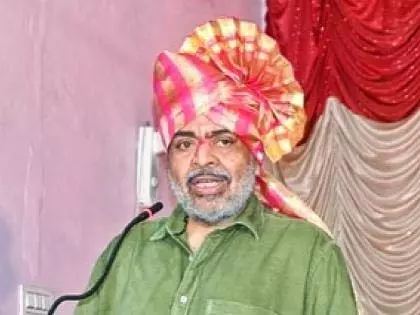 विचारधारा को लेकर NCP और उद्धव सेना में मतभेद, विधायक विनय कोरे ने की आलोचना विचारधारा को लेकर NCP और उद्धव सेना में मतभेद, विधायक विनय कोरे ने की आलोचना