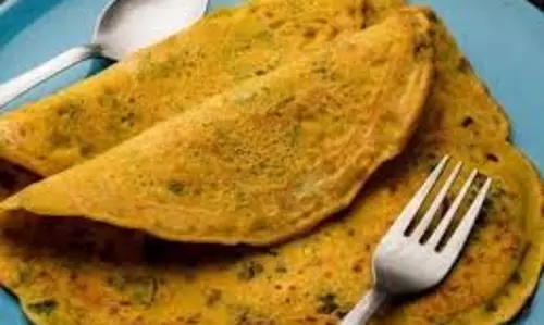 Oats Cheela :नाश्ते में खाएं ओट्स चीला, एक आसान और हेल्दी रेसिपी Oats Cheela :नाश्ते में खाएं ओट्स चीला, एक आसान और हेल्दी रेसिपी