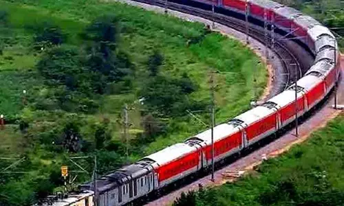Jodhpur: रेलवे सुरक्षा में बड़ा कदम, कवच सिस्टम का होगा विस्तार Jodhpur: रेलवे सुरक्षा में बड़ा कदम, कवच सिस्टम का होगा विस्तार