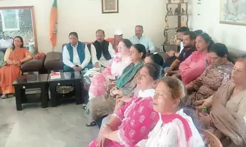 प्रधानमंत्री मोदी के आत्मनिर्भरता के आह्वान का पालन करना चाहिए: सत शर्मा