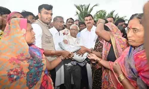 Solapur :  ₹393.79 करोड़ का मुआवजा चाहिए