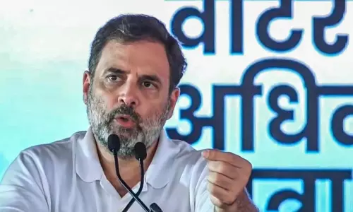 Rahul ने करूर भगदड़ पर स्टालिन, विजय से बात की Rahul ने करूर भगदड़ पर स्टालिन, विजय से बात की