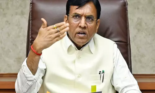 खेल मंत्री मनसुख मडाविया ने भारत के एशिया कप 2025 जीतने पर Pakistan पर किया कटाक्ष खेल मंत्री मनसुख मडाविया ने भारत के एशिया कप 2025 जीतने पर Pakistan पर किया कटाक्ष