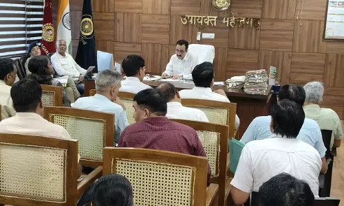 Narnaul: नशे के खिलाफ अभियान में प्रशासन ने दिखाई प्रतिबद्धता Narnaul: नशे के खिलाफ अभियान में प्रशासन ने दिखाई प्रतिबद्धता