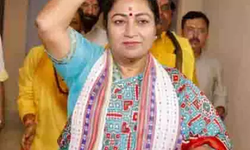 CM रेखा गुप्ता ने की ऑपरेशन सिंदूर जैसे कड़े फैसलों के लिए PM मोदी की सराहना CM रेखा गुप्ता ने की ऑपरेशन सिंदूर जैसे कड़े फैसलों के लिए PM मोदी की सराहना