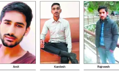 Himachal: पवित्र अनुष्ठान त्रासदी में समाप्त, यमुना नदी में तीन बच्चों की मौत Himachal: पवित्र अनुष्ठान त्रासदी में समाप्त, यमुना नदी में तीन बच्चों की मौत