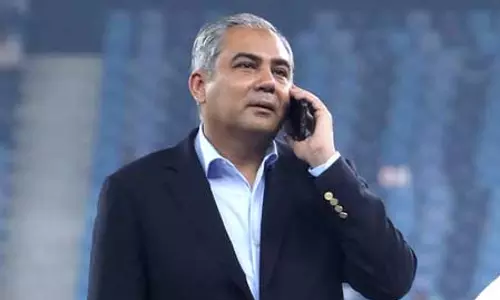 भारत को ट्रॉफी देने से इनकार करने पर पाकिस्तान को भुगतना पड़ सकता है दंड : रिपोर्ट भारत को ट्रॉफी देने से इनकार करने पर पाकिस्तान को भुगतना पड़ सकता है दंड : रिपोर्ट