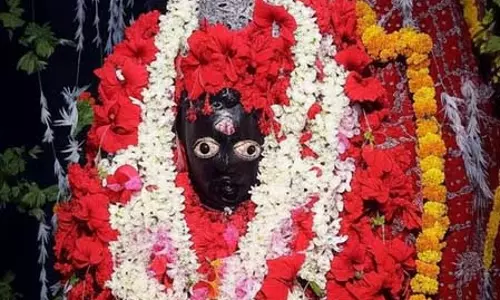 मुंडेश्वरी भवानी मंदिर में सात्विक बलि की अनोखी परंपरा मुंडेश्वरी भवानी मंदिर में सात्विक बलि की अनोखी परंपरा