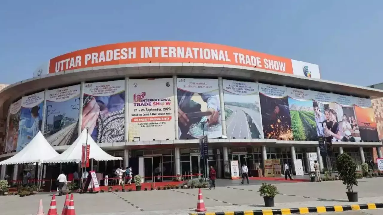 Lucknow: यूपी ट्रेड शो में रूस ने अंतर्राष्ट्रीय सहयोग का संकेत दिया Lucknow: यूपी ट्रेड शो में रूस ने अंतर्राष्ट्रीय सहयोग का संकेत दिया