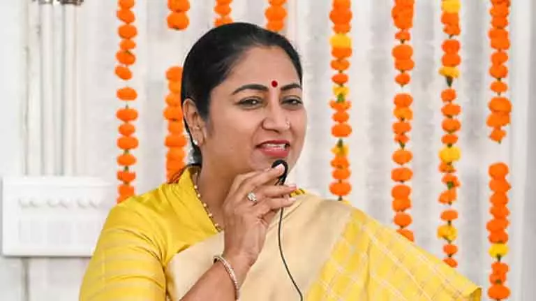 इस वर्ष विशेष व्यवस्था के साथ भव्य छठ पूजा: मुख्यमंत्री रेखा गुप्ता इस वर्ष विशेष व्यवस्था के साथ भव्य छठ पूजा: मुख्यमंत्री रेखा गुप्ता