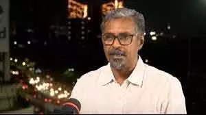करूर भगदड़ मामले में यूट्यूबर गिरफ्तार करूर भगदड़ मामले में यूट्यूबर गिरफ्तार