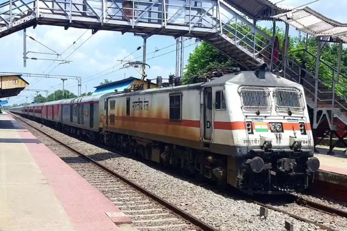 Patna: सात नई ट्रेनों से बिहार के यात्रियों को बड़ी राहत Patna: सात नई ट्रेनों से बिहार के यात्रियों को बड़ी राहत