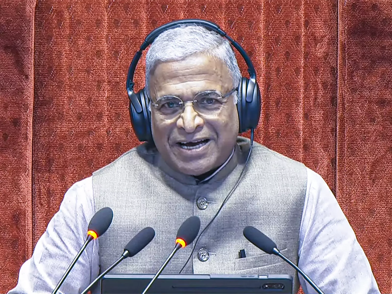 राज्यसभा के उपसभापति हरिवंश दक्षिण अफ्रीका में 11वें जी-20 संसदीय अध्यक्षों के शिखर सम्मेलन में भाग लेंगे राज्यसभा के उपसभापति हरिवंश दक्षिण अफ्रीका में 11वें जी-20 संसदीय अध्यक्षों के शिखर सम्मेलन में भाग लेंगे