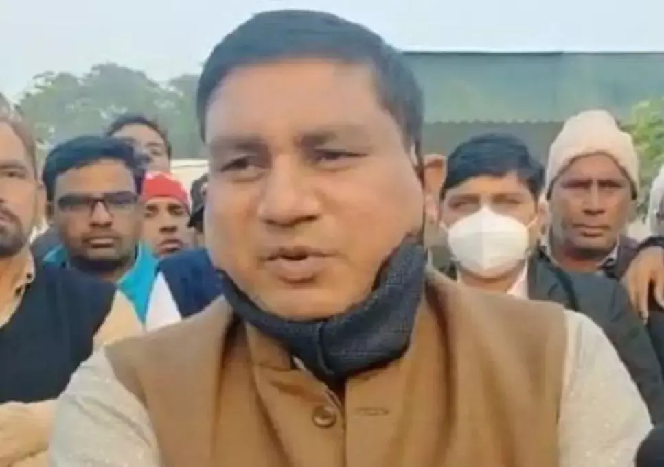 Chandigarh: सुरजाखेड़ा की याचिका पर मुख्य सचिव और पुलिस अधिकारियों को नोटिस Chandigarh: सुरजाखेड़ा की याचिका पर मुख्य सचिव और पुलिस अधिकारियों को नोटिस