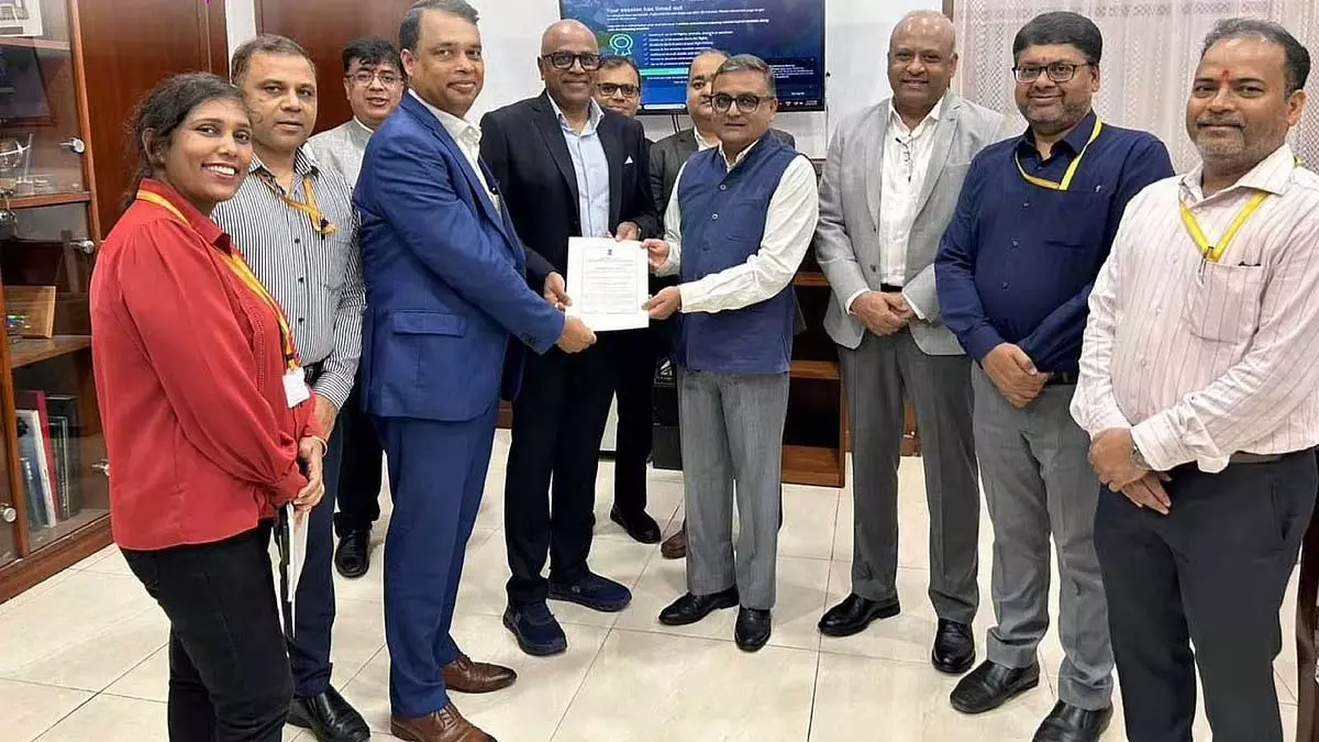 DGCA ने 8 अक्टूबर को उद्घाटन से पहले NMIA को हवाई अड्डा लाइसेंस प्रदान किया DGCA ने 8 अक्टूबर को उद्घाटन से पहले NMIA को हवाई अड्डा लाइसेंस प्रदान किया