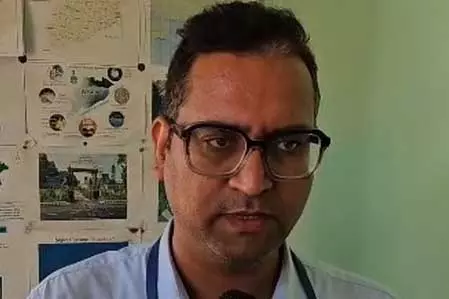 ओडिशा-आंध्र तट से टकराएगा चक्रवाती तूफान, ऑरेंज अलर्ट जारी ओडिशा-आंध्र तट से टकराएगा चक्रवाती तूफान, ऑरेंज अलर्ट जारी