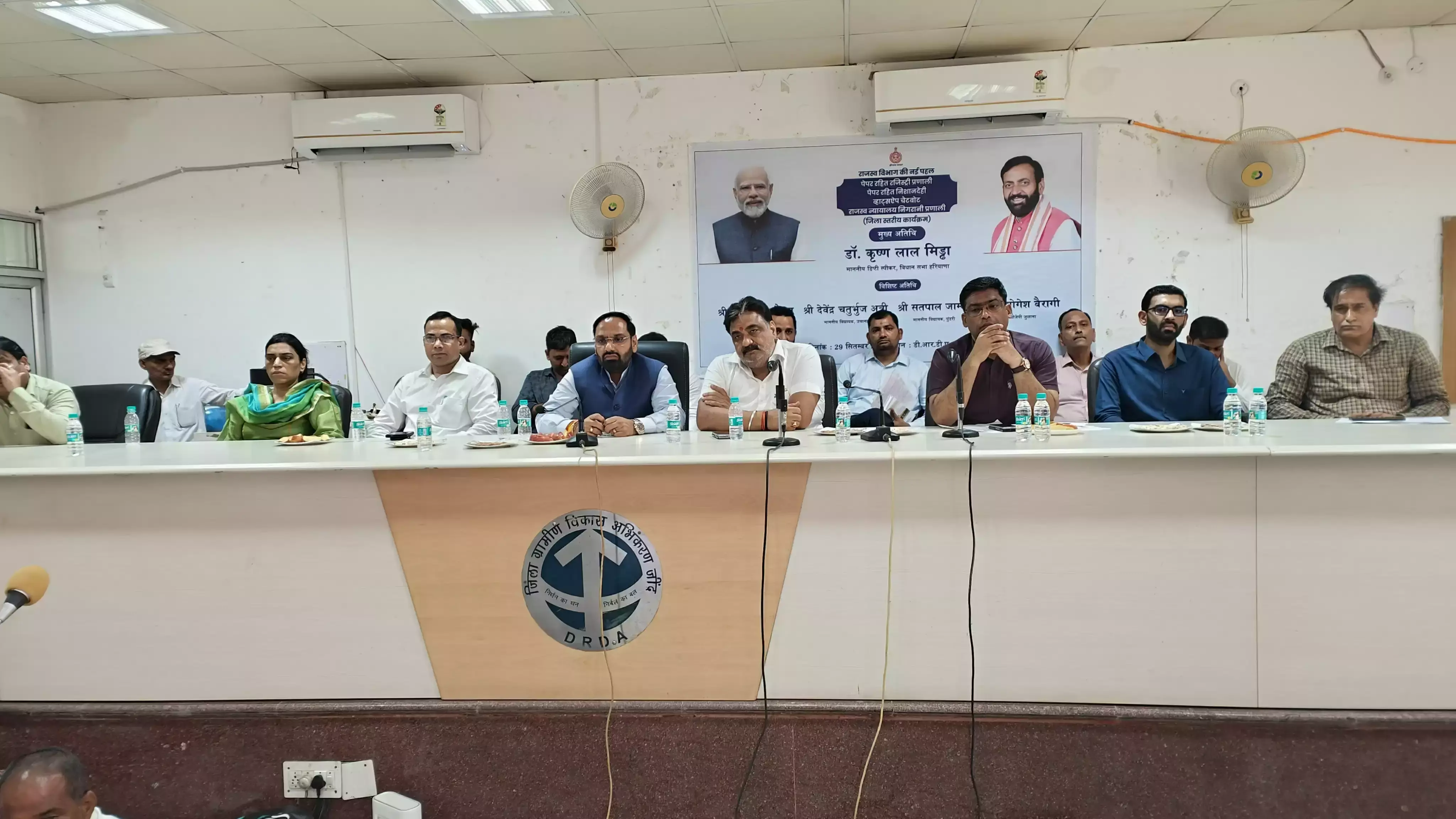 Jind: पारदर्शिता और सुशासन पर सरकार का पूरा फोकस: डा. मिड्ढा