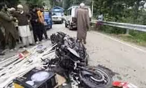 Shopian  में आमने-सामने की टक्कर में 4 घायल