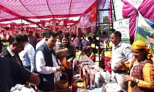 Rohru में किसान मेले में औषधीय पौधों की खेती को बढ़ावा