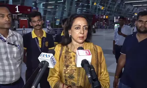 एनडीए सांसदों का पैनल करूर में भगदड़ की परिस्थितियों की जांच करेगा: BJP MP Hema Malini एनडीए सांसदों का पैनल करूर में भगदड़ की परिस्थितियों की जांच करेगा: BJP MP Hema Malini