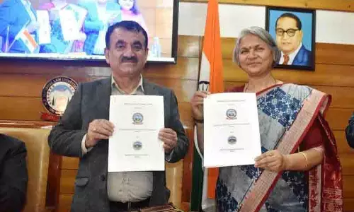 HPU और शिमला लॉ यूनिवर्सिटी ने शैक्षणिक विकास के लिए समझौता किया HPU और शिमला लॉ यूनिवर्सिटी ने शैक्षणिक विकास के लिए समझौता किया