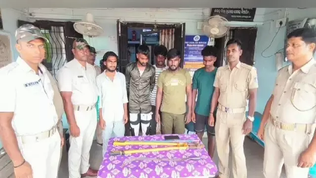 Keonjhar जिले में डकैती की कोशिश नाकाम, 5 कुख्यात अपराधी गिरफ्तार