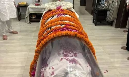 New Delhi: भाजपा नेता प्रो. विजय कुमार मल्होत्रा को अंतिम सम्मान