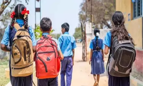 Jammu: अक्टूबर से जम्मू संभाग में स्कूलों के समय में होगा परिवर्तन Jammu: अक्टूबर से जम्मू संभाग में स्कूलों के समय में होगा परिवर्तन