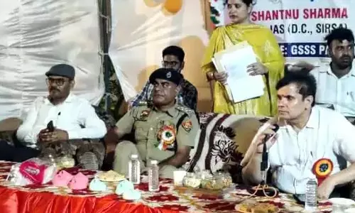 Sirsa: जिला प्रशासन ने पंजुआना में रात्रि ठहराव कार्यक्रम आयोजित किया Sirsa: जिला प्रशासन ने पंजुआना में रात्रि ठहराव कार्यक्रम आयोजित किया