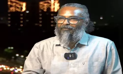 तमिल यूट्यूबर  Felix Gerald को करूर भगदड़ पर अफवाह फैलाने के आरोप में गिरफ्तार किया गया
