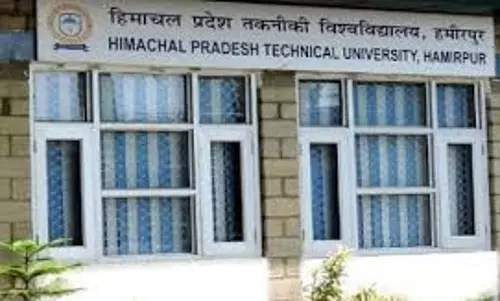 Hamirpur: तकनीकी विश्वविद्यालय के छात्रों की हमीरपुर में भारत प्रश्नोत्तरी में भागीदारी