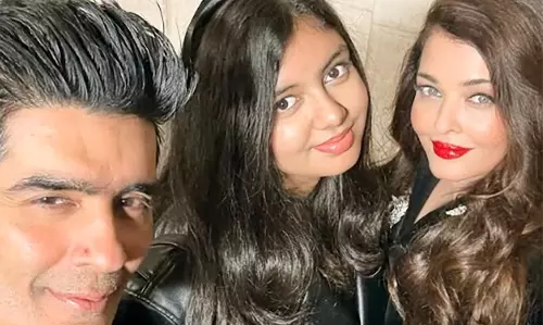 Manish Malhotra ने ऐश्वर्या और आराध्या के साथ फैशन वीक में फोटो साझा की Manish Malhotra ने ऐश्वर्या और आराध्या के साथ फैशन वीक में फोटो साझा की