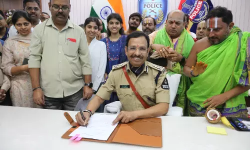 Hyderabad पुलिस के नए प्रमुख सज्जनार का फोकस साइबर सुरक्षा पर