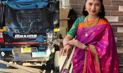 DJ dancer गौतमी पाटिल की गाड़ी ने रिक्शा चालक को टक्कर मारी DJ dancer गौतमी पाटिल की गाड़ी ने रिक्शा चालक को टक्कर मारी