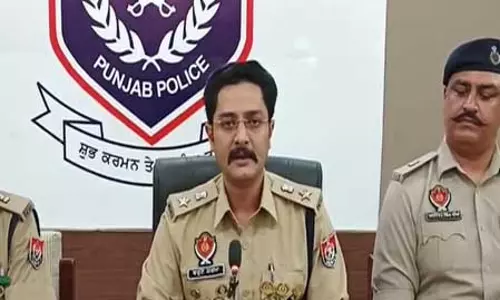 युद्ध नशों के विरुद्ध: पटियाला पुलिस ने तोड़ी सप्लाई चेन, 6 करोड़ की संपत्ति जब्त युद्ध नशों के विरुद्ध: पटियाला पुलिस ने तोड़ी सप्लाई चेन, 6 करोड़ की संपत्ति जब्त