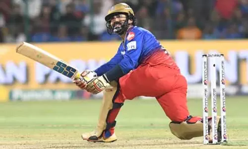 आईएलटी20 : दिनेश कार्तिक अगले सीजन के लिए शारजाह वॉरियर्स से जुड़े आईएलटी20 : दिनेश कार्तिक अगले सीजन के लिए शारजाह वॉरियर्स से जुड़े