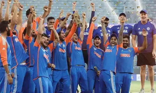 Asia Cup Trophy विवाद.. पांच बोर्ड के हाथ में फैसला..!