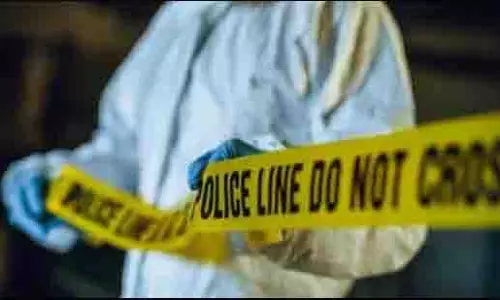 पूजा आयोजन में लापरवाही, युवती की मौत पर FIR