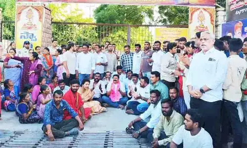 Karimnagar: बीआरएस ने दशहरा के लिए मैदान खोलने की अपील की