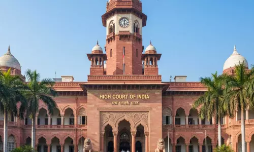 हाईकोर्ट ने अभिनेता नागार्जुन की छवि के व्यावसायिक दुरुपयोग पर लगाई रोक हाईकोर्ट ने अभिनेता नागार्जुन की छवि के व्यावसायिक दुरुपयोग पर लगाई रोक