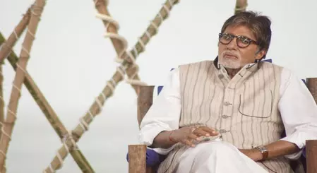 दशहरे पर अमिताभ बच्चन का खास संदेश, फिल्मों की तरह जिंदगी में भी अच्छाई की होती है जीत दशहरे पर अमिताभ बच्चन का खास संदेश, फिल्मों की तरह जिंदगी में भी अच्छाई की होती है जीत