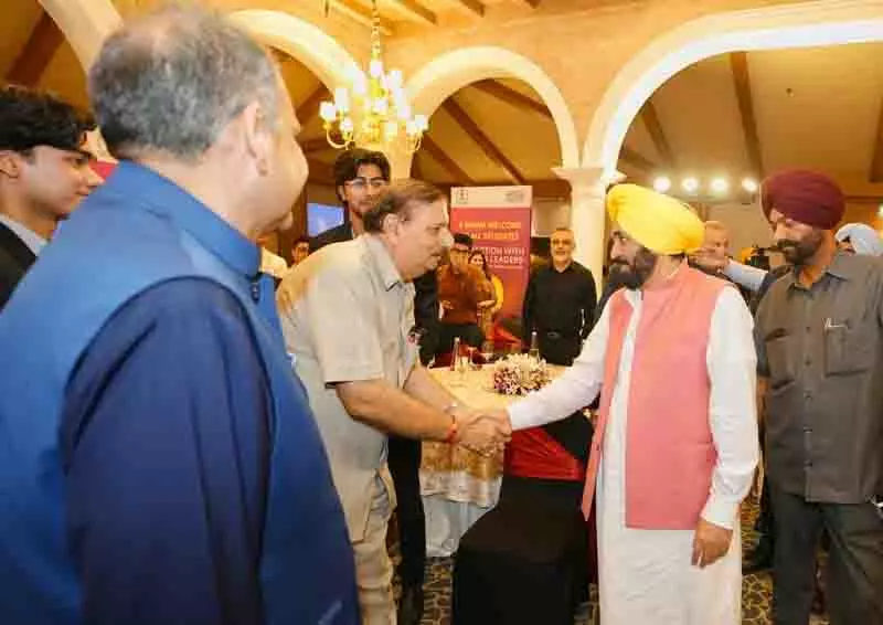 Punjab सरकार ने दिल्ली में आयोजित कार्यक्रम के माध्यम से उद्योगपतियों को आकर्षित किया Punjab सरकार ने दिल्ली में आयोजित कार्यक्रम के माध्यम से उद्योगपतियों को आकर्षित किया