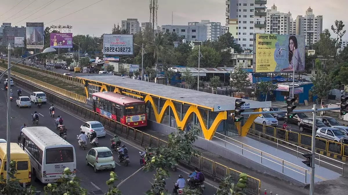 PCMC और ट्रैफिक पुलिस BRT लेन का दुरुपयोग करने वाले ड्राइवरों के लाइसेंस रद्द करेगी PCMC और ट्रैफिक पुलिस BRT लेन का दुरुपयोग करने वाले ड्राइवरों के लाइसेंस रद्द करेगी