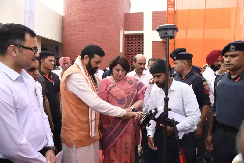 Haryana में डिजिटल भूमि सेवा पहल से भ्रष्टाचार कैसे कम होगा और पारदर्शिता कैसे बढ़ेगी Haryana में डिजिटल भूमि सेवा पहल से भ्रष्टाचार कैसे कम होगा और पारदर्शिता कैसे बढ़ेगी