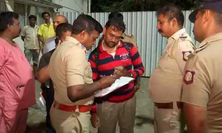 Ennore विद्युत परियोजना स्थल पर इमारत ढहने की घटना के लिए ठेकेदार पर मामला दर्ज Ennore विद्युत परियोजना स्थल पर इमारत ढहने की घटना के लिए ठेकेदार पर मामला दर्ज