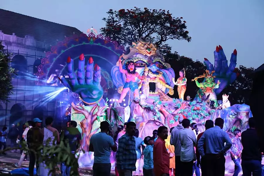 मदिकेरी दशहरा: विशेष प्रस्तुतियों के लिए तैयारियां जोरों परv मदिकेरी दशहरा: विशेष प्रस्तुतियों के लिए तैयारियां जोरों परv