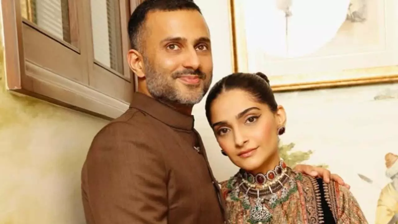 Sonam Kapoor और आनंद आहूजा दूसरे बच्चे की उम्मीद कर रहे Sonam Kapoor और आनंद आहूजा दूसरे बच्चे की उम्मीद कर रहे