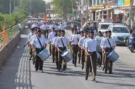 Barmer: बाड़मेर की जनता के लिए विजयादशमी पथ संचलन का आयोजन Barmer: बाड़मेर की जनता के लिए विजयादशमी पथ संचलन का आयोजन