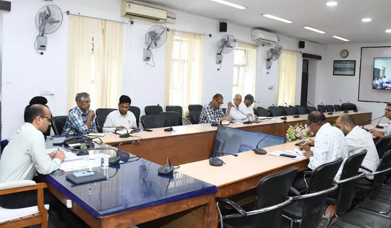 Madhopur: शहरी सेवा शिविरों की प्रगति की समीक्षा बैठक Madhopur: शहरी सेवा शिविरों की प्रगति की समीक्षा बैठक