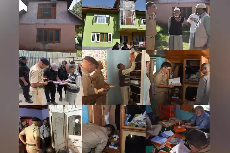 Sopore: दो व्यक्तियों के घरों से आपत्तिजनक सामग्री जब्त Sopore: दो व्यक्तियों के घरों से आपत्तिजनक सामग्री जब्त